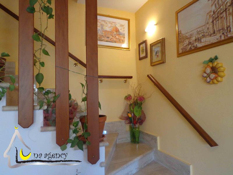 Villa Via Valentino Orsolino Cencelli  - foto 11