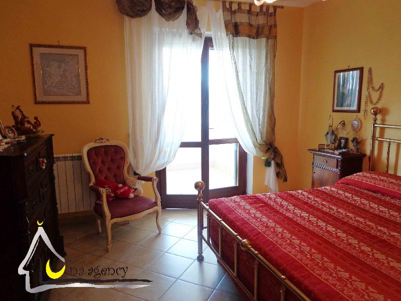 Villa Via Valentino Orsolino Cencelli  - foto 16