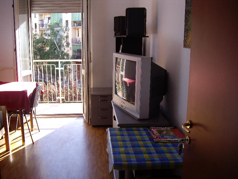 Appartamento via Paolo Segneri,10  - foto 2