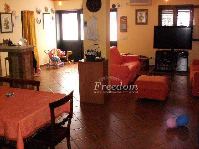 Villetta a schiera Via Indipendenza  - foto 6