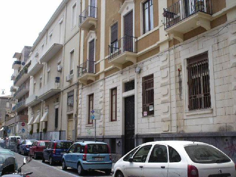 Appartamento Via Orto San Clemente  loading=