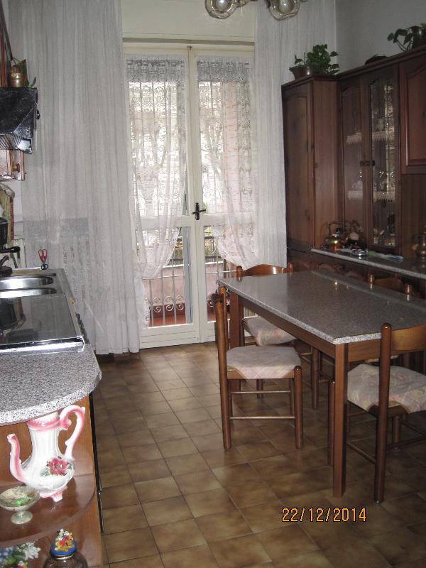 Appartamento Via Cassoni 6  - foto 2