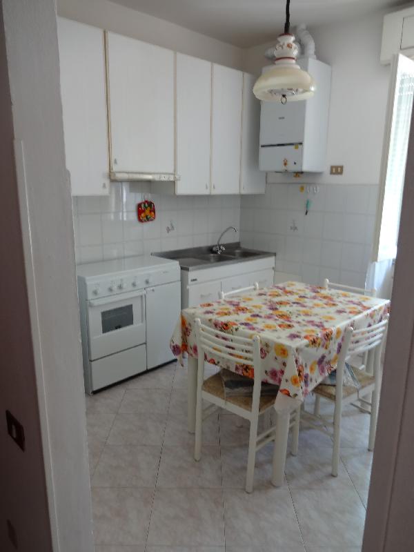 Appartamento VIA LEONCAVALLO  - foto 3