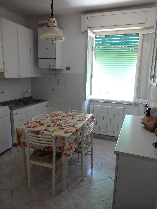 Appartamento VIA LEONCAVALLO  - foto 4