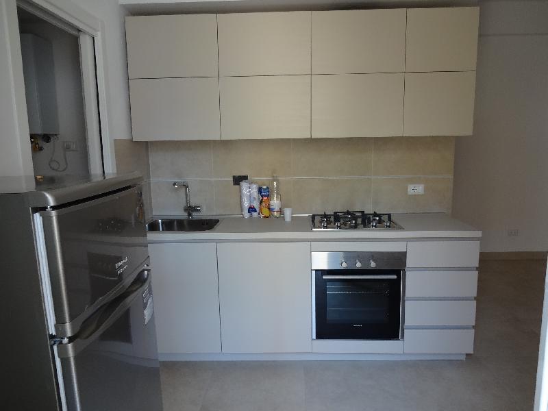 Appartamento VIA SERRI  - foto 3