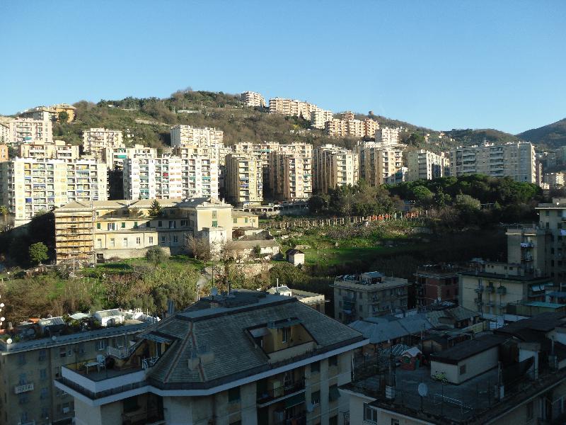 Appartamento Marassi Via Fessia  loading=