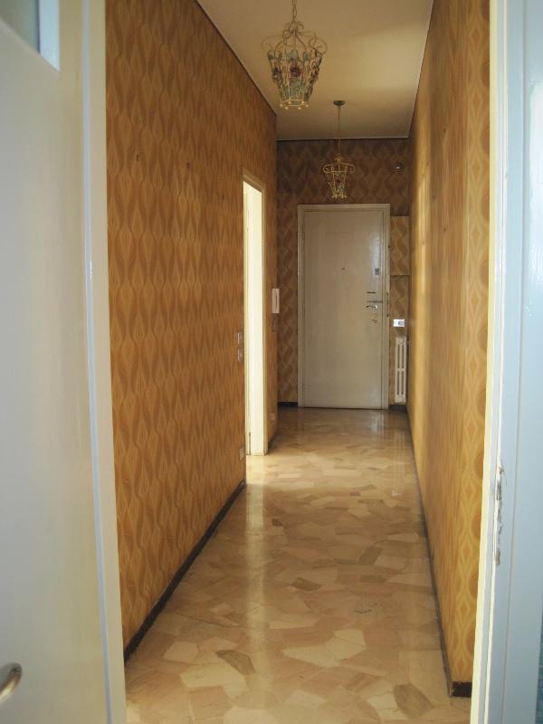 Appartamento Via Legioni Romane  - foto 2