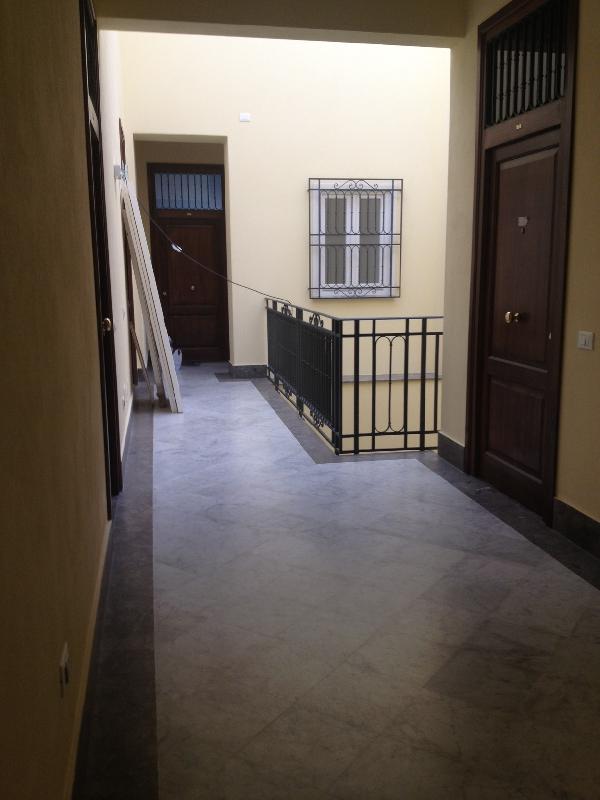 Appartamento piazza santa chiara  - foto 12