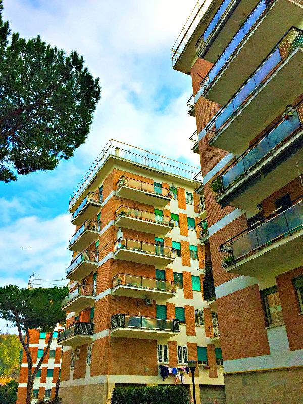 Appartamento in Vendita a Roma Viale di valle aurelia 90