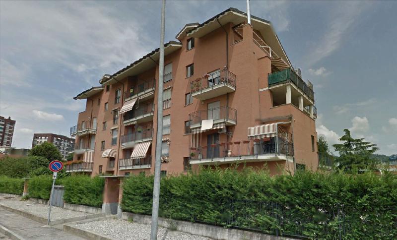 Appartamento via peschiera 