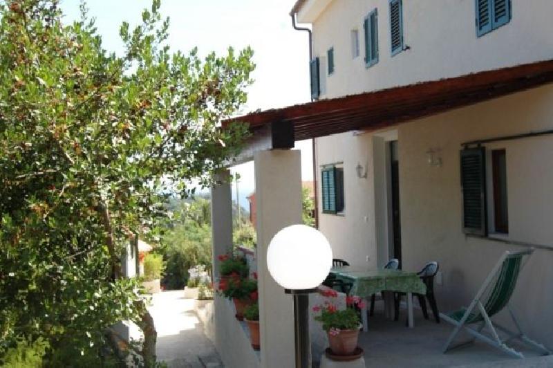 Appartamento LOC. STRACCOLIGNO 