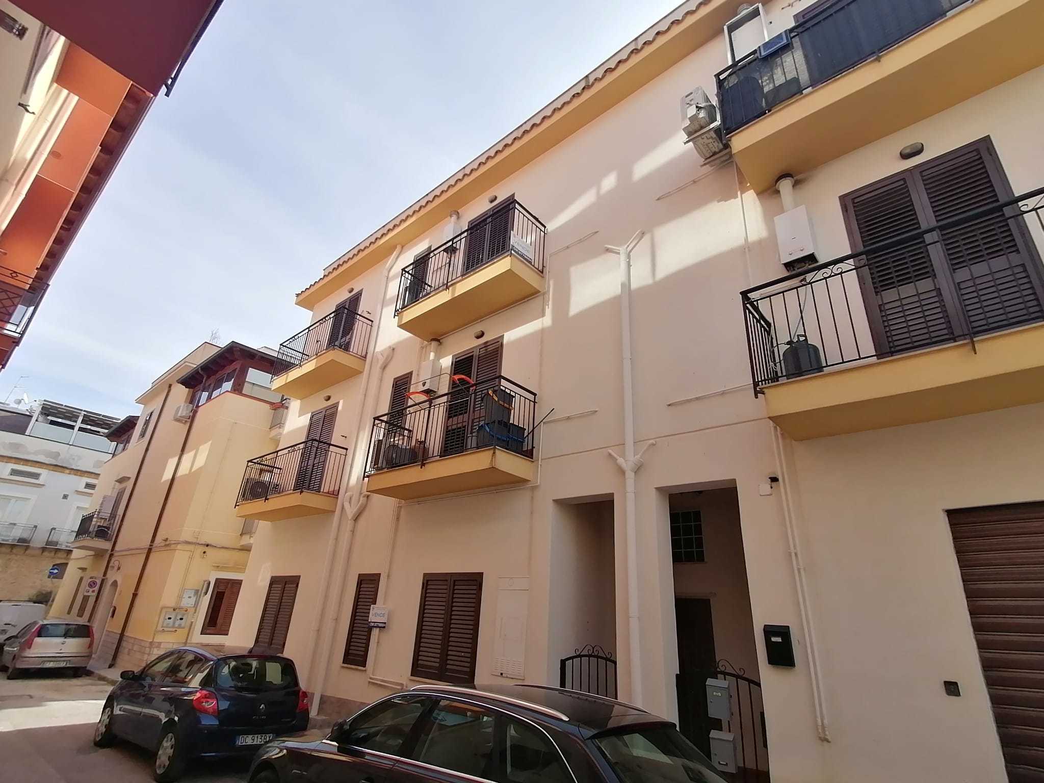 Appartamento in Vendita a Balestrate Via Vincenzo Gioberti