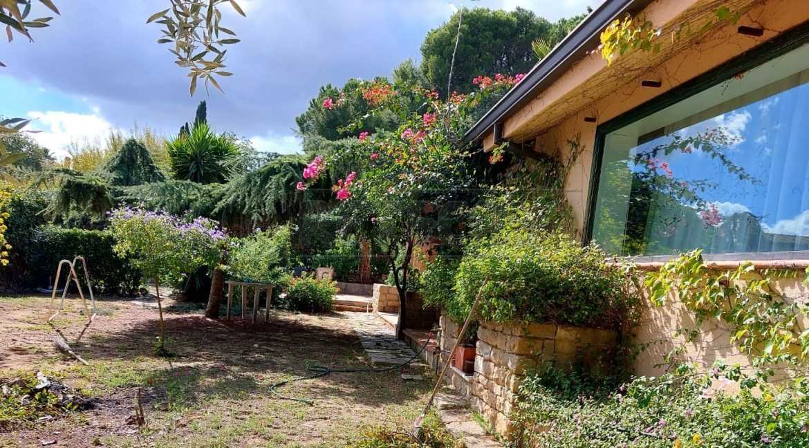 Casa indipendente in Vendita a Caltanissetta Viale L. Monaco