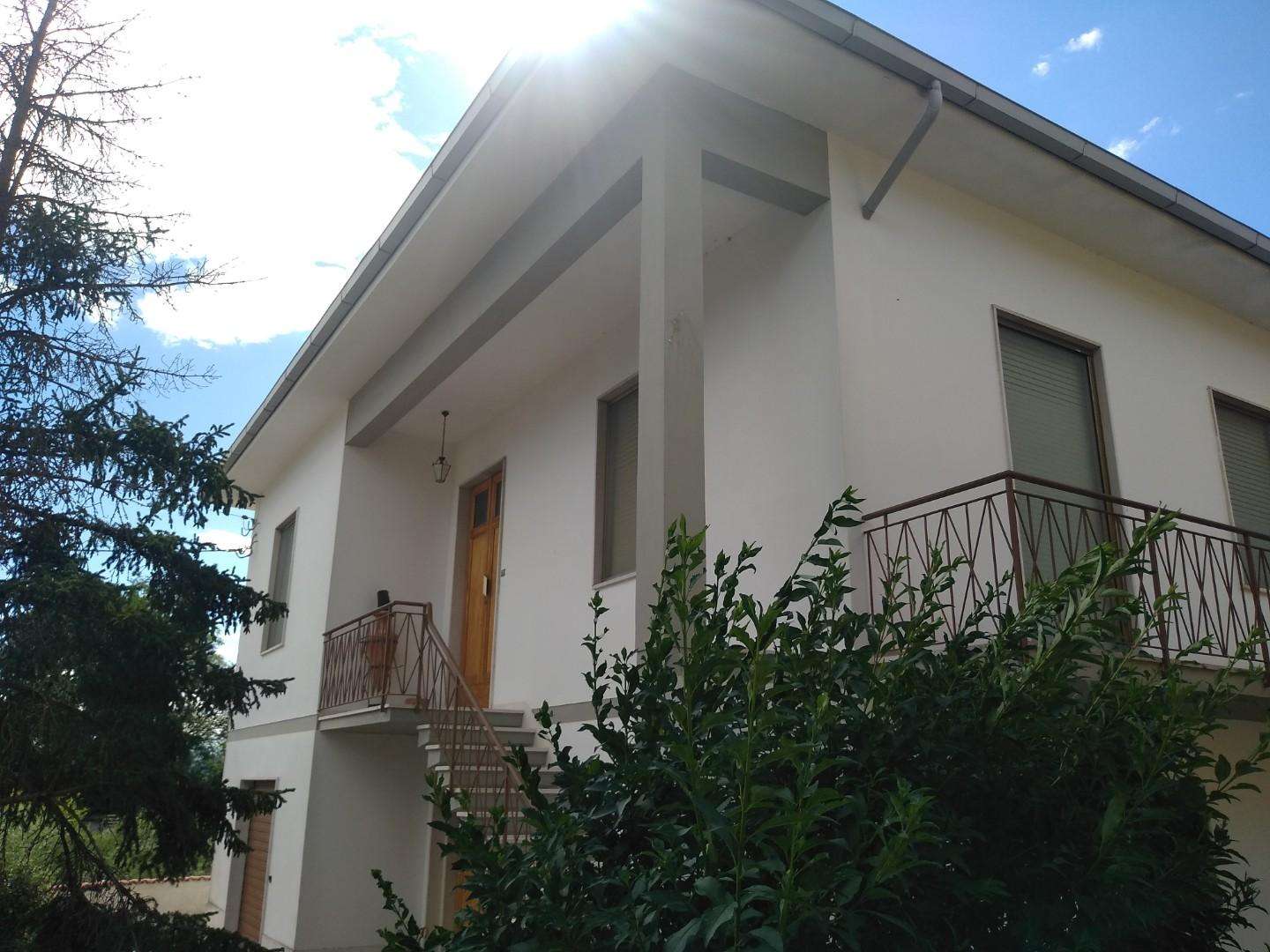 Villa in Vendita a Empoli Via di Corniola,