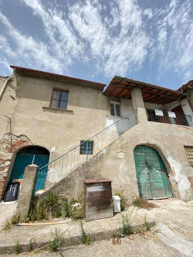Casa Bi - Trifamiliare in Vendita a Vicopisano Via Provinciale Vicarese, 339