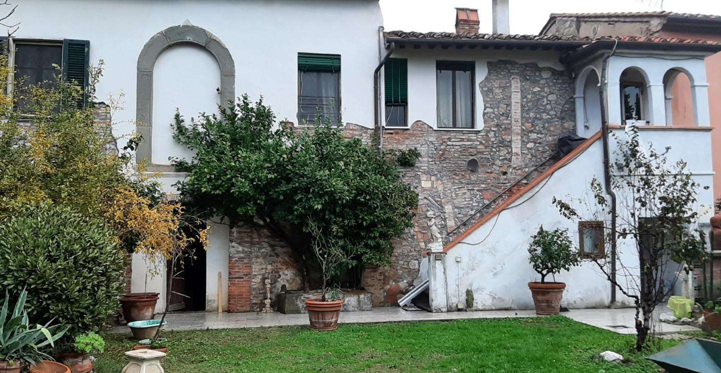 Palazzo - Stabile in Vendita a Vicopisano Via Masaccio,