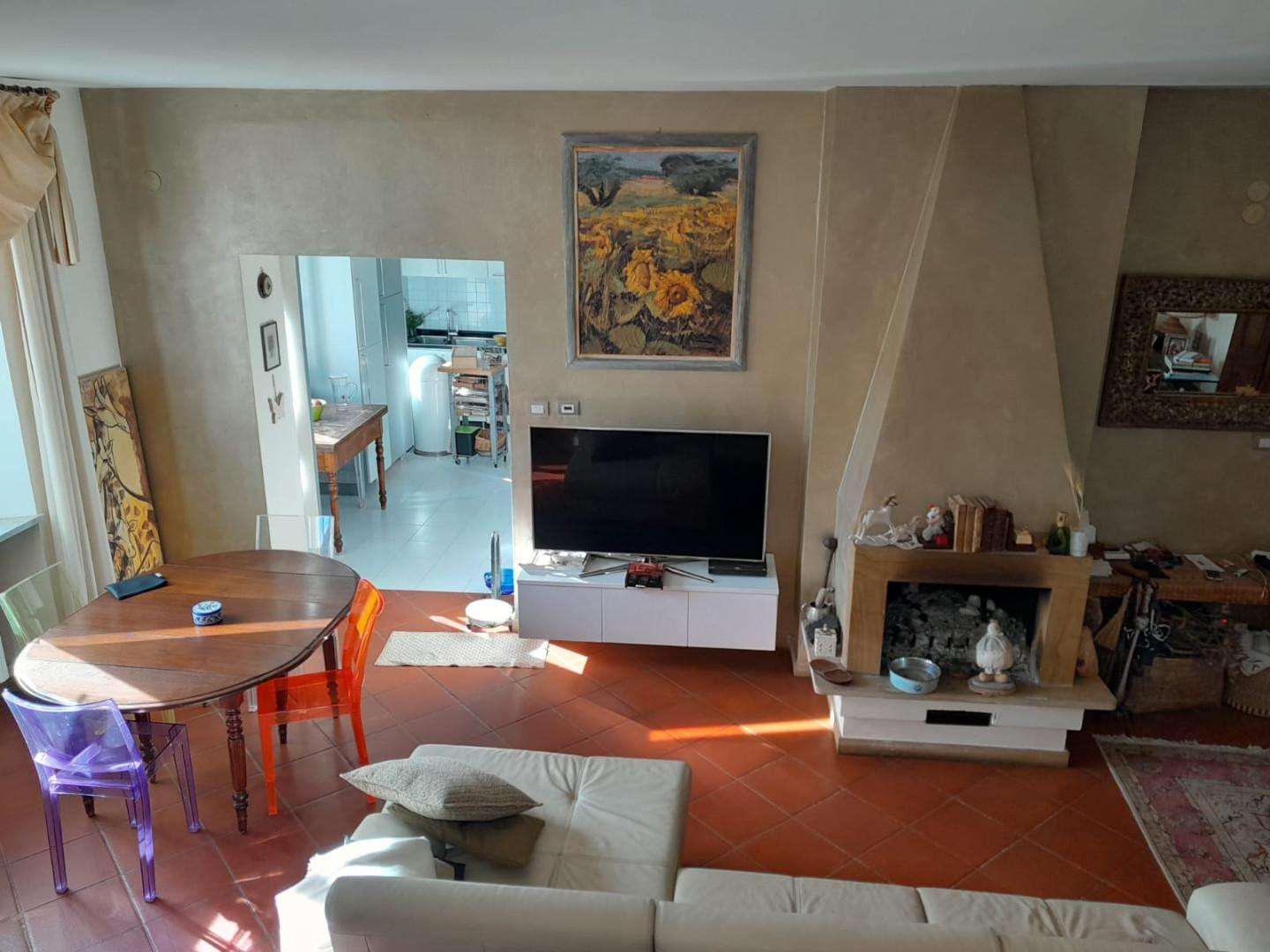 Appartamento in Vendita a Livorno Via del Pino,