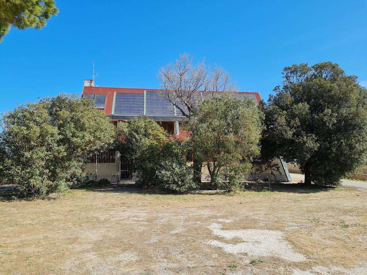 casa indipendente in vendita a Piombino