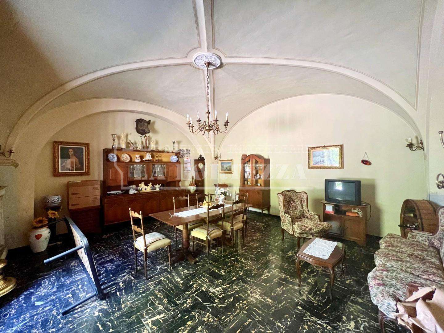Palazzo - Stabile in Vendita a San Giuliano Terme Pontasserchio PI,