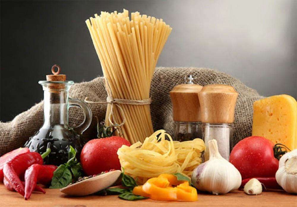Attività  commerciale Cascina PI,, Cascina