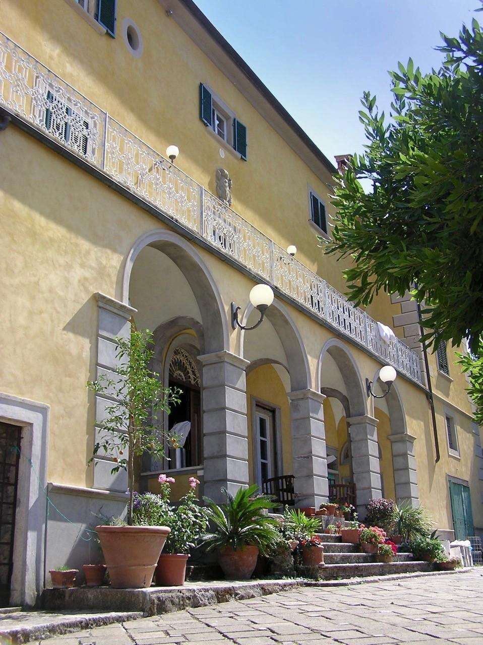 Villa in Vendita a Casciana Terme Lari Camini V.D.Colline (Bv. S.Ruffino)