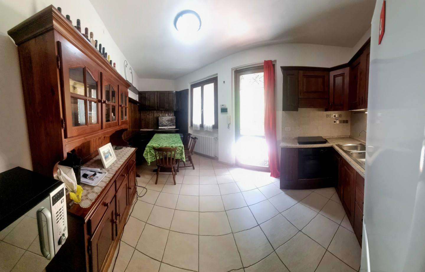 Appartamento in Vendita a Collesalvetti Via Parrana S. Martino, 57014