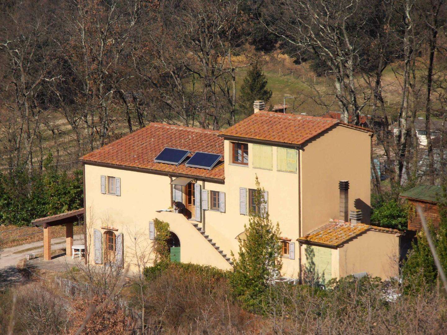 Rustico in Vendita a Casciana Terme Lari Via Colline,