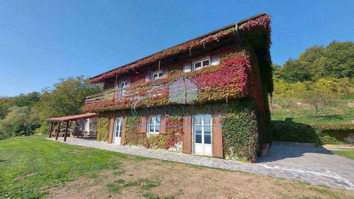 casa indipendente in vendita a Carro