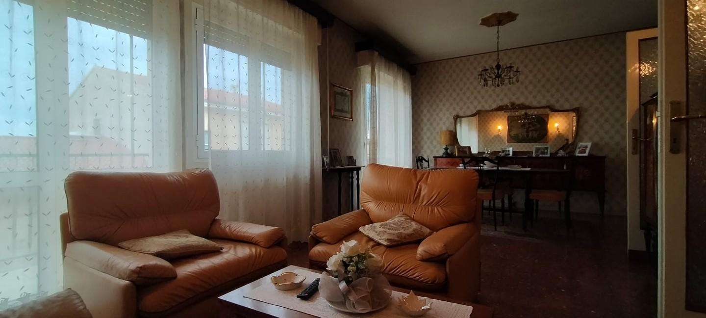 Appartamento in Vendita a Pisa Piazza Sant ' Antonio,