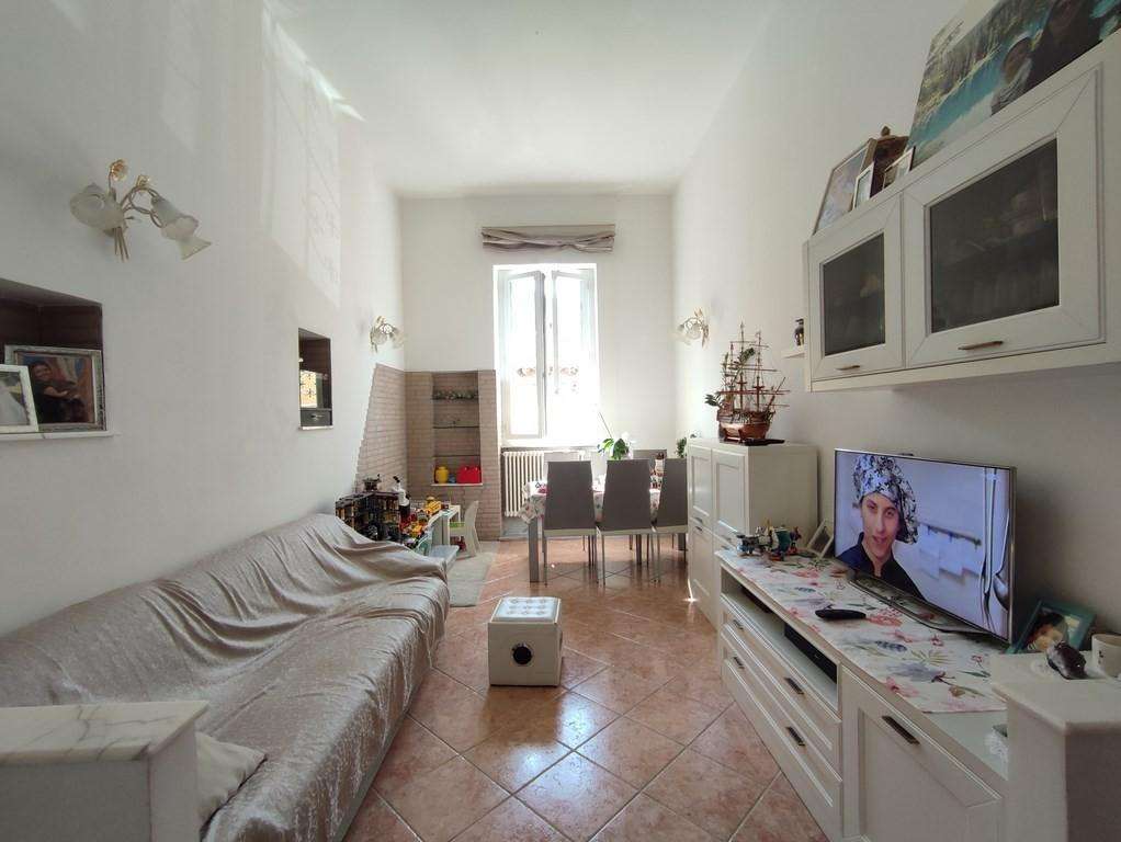 Appartamento in Vendita a Carrara Via Don Giovanni Minzoni,