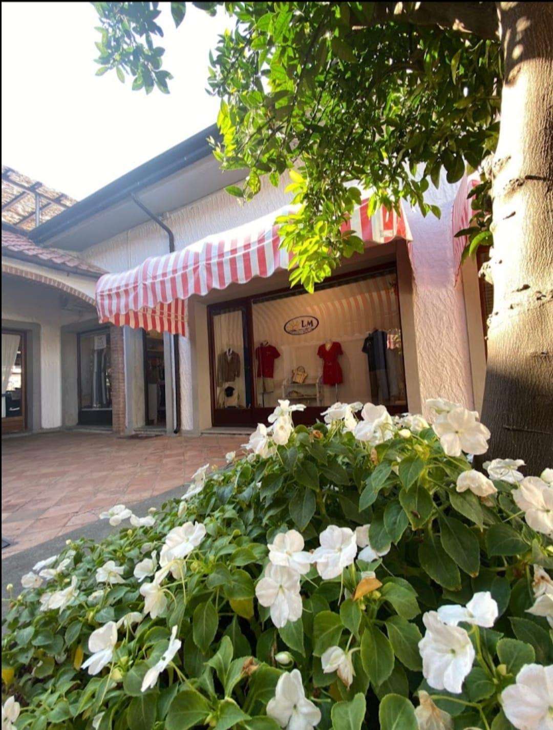 Attività  commerciale Via XXV Aprile,, Sarzana
