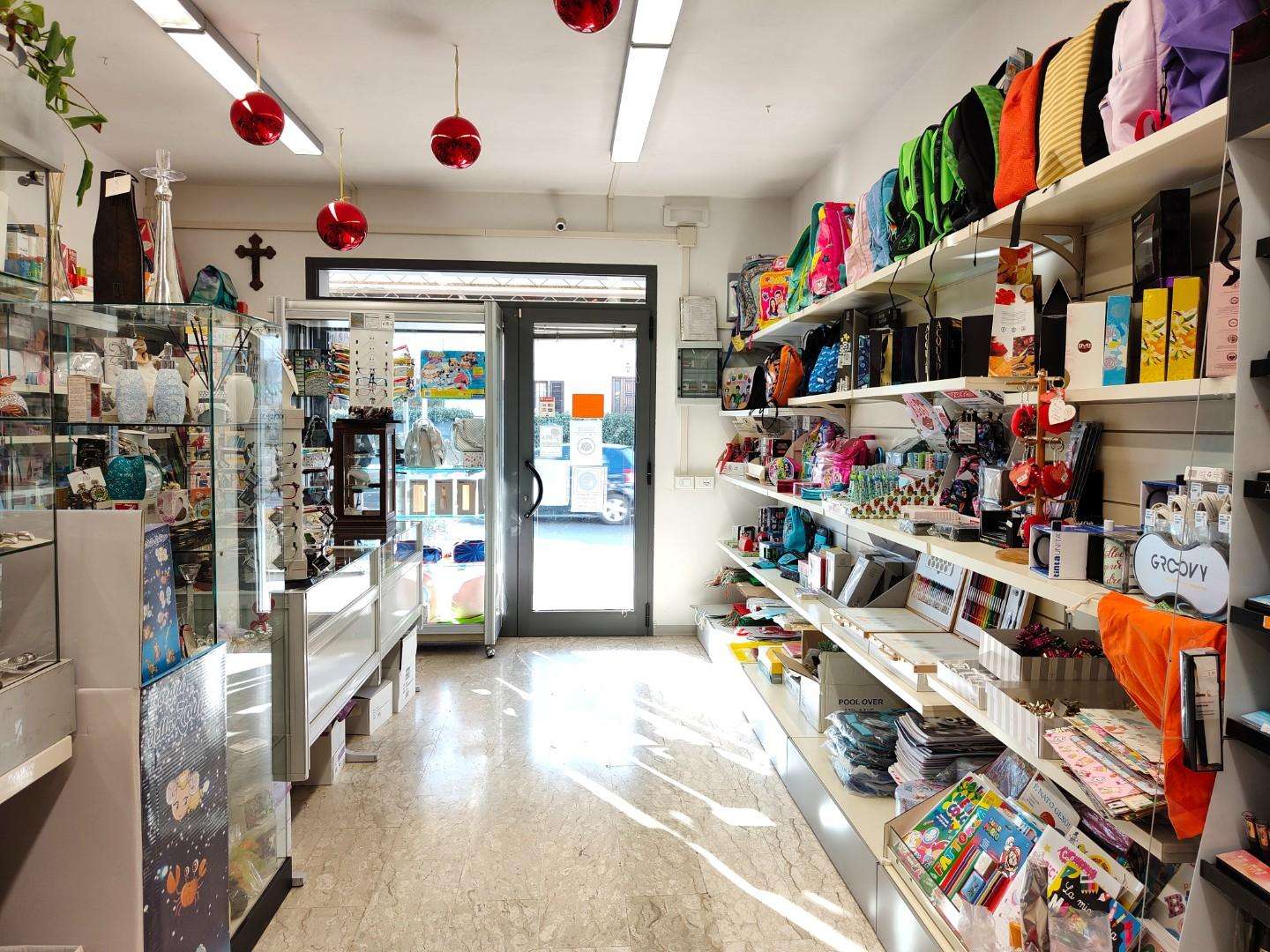 Attività  commerciale Via le Lame,, Crespina Lorenzana