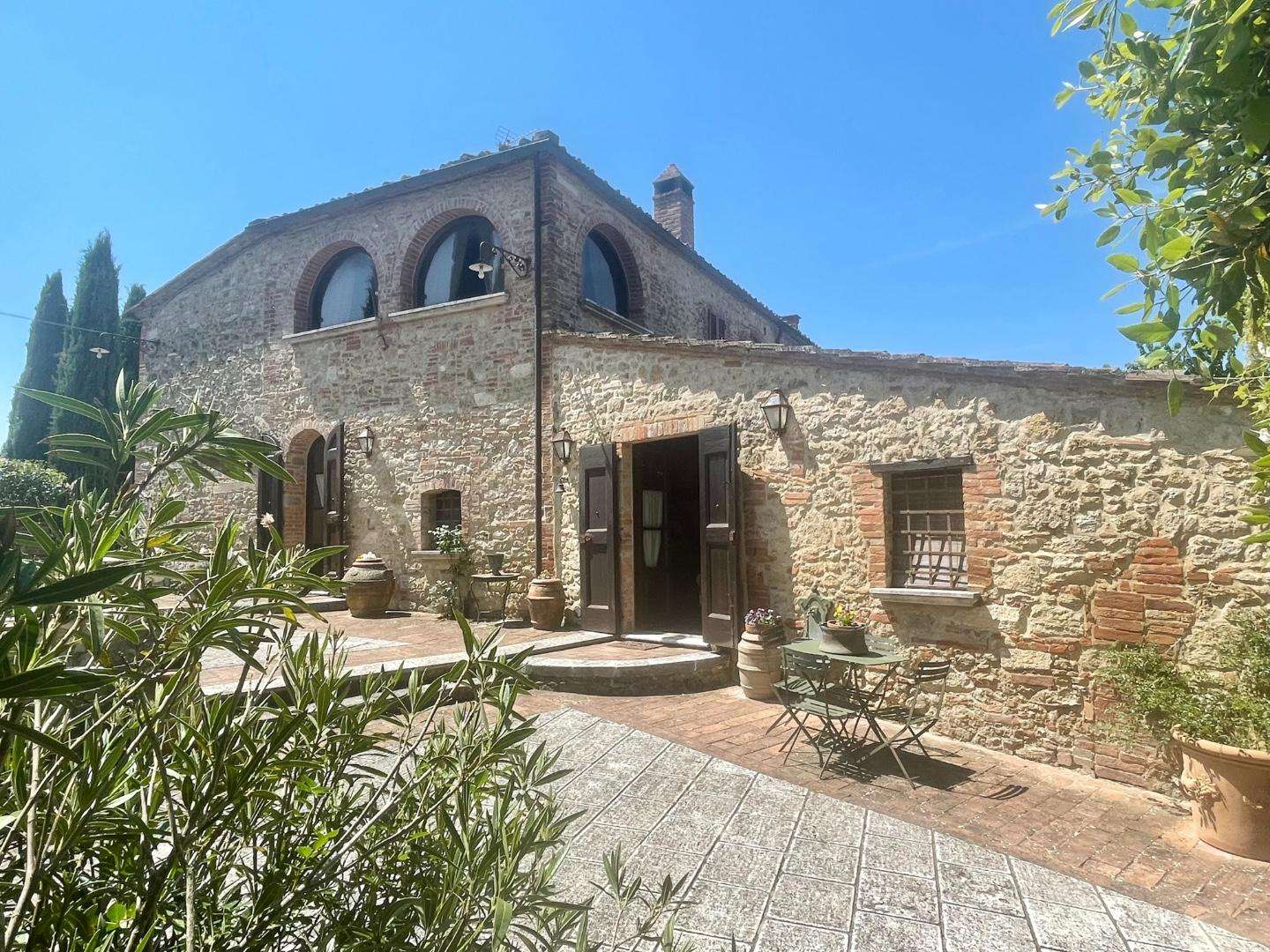Casale Corso Giacomo Matteotti,, Asciano