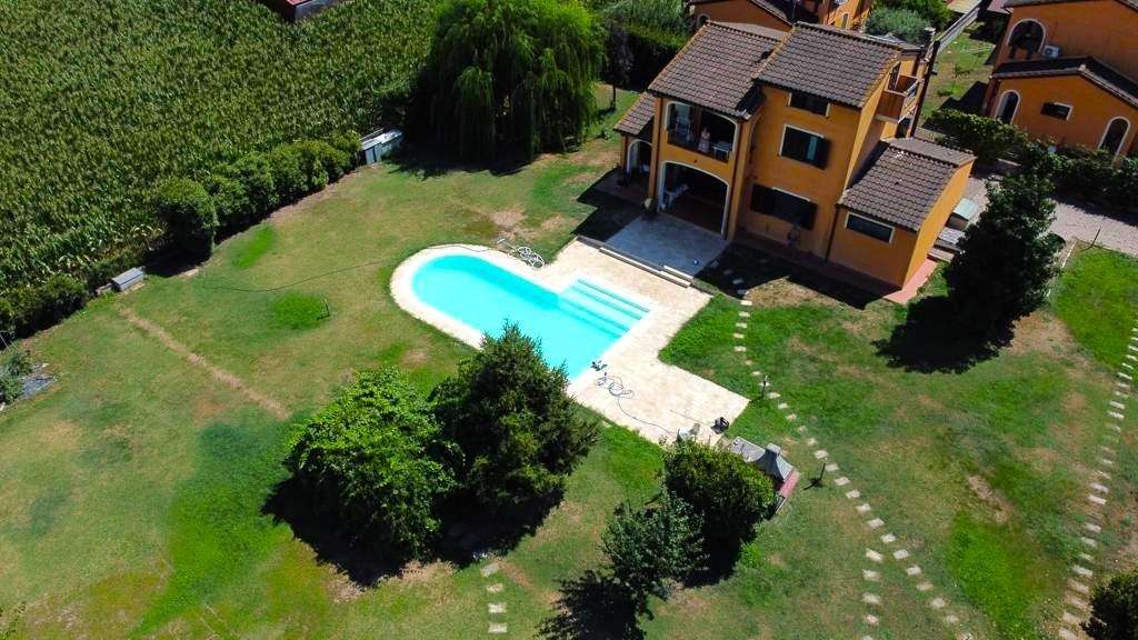 casa indipendente in vendita a Capannori