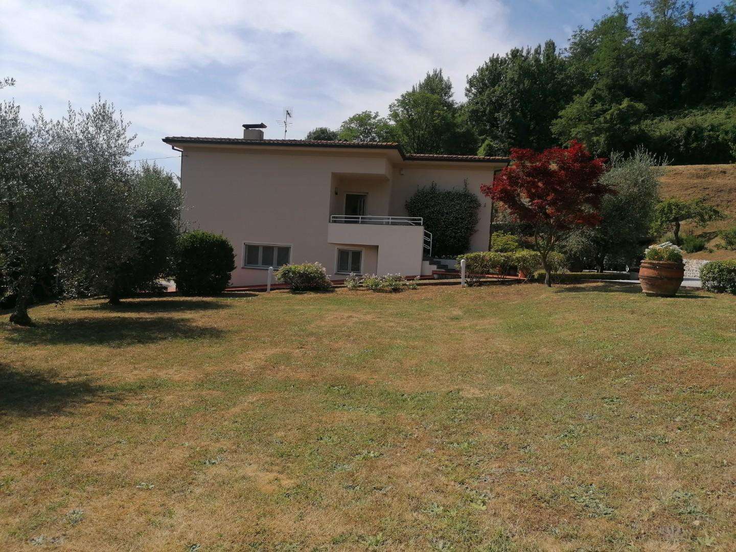 Villa di Moriano, Lucca
