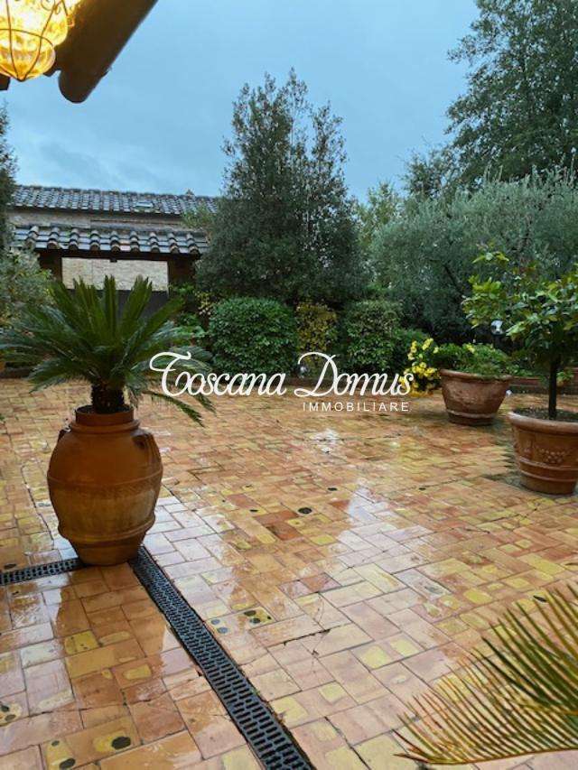 Casale Strada di Fogliano Grosso,  11, Siena
