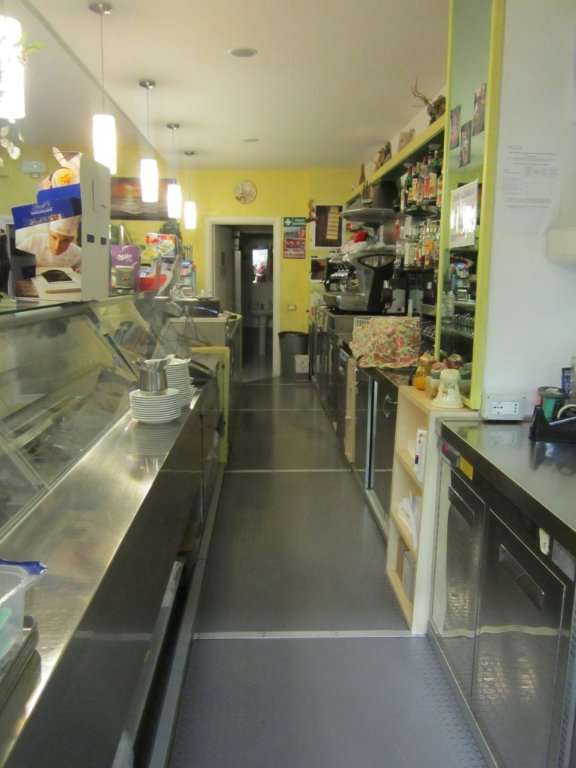 Attività  commerciale Via Scornigiana,  33, Pisa