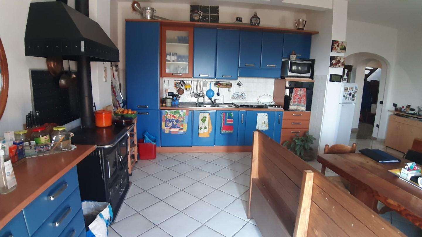 Appartamento in Vendita a Castagneto Carducci Località S. Guido,