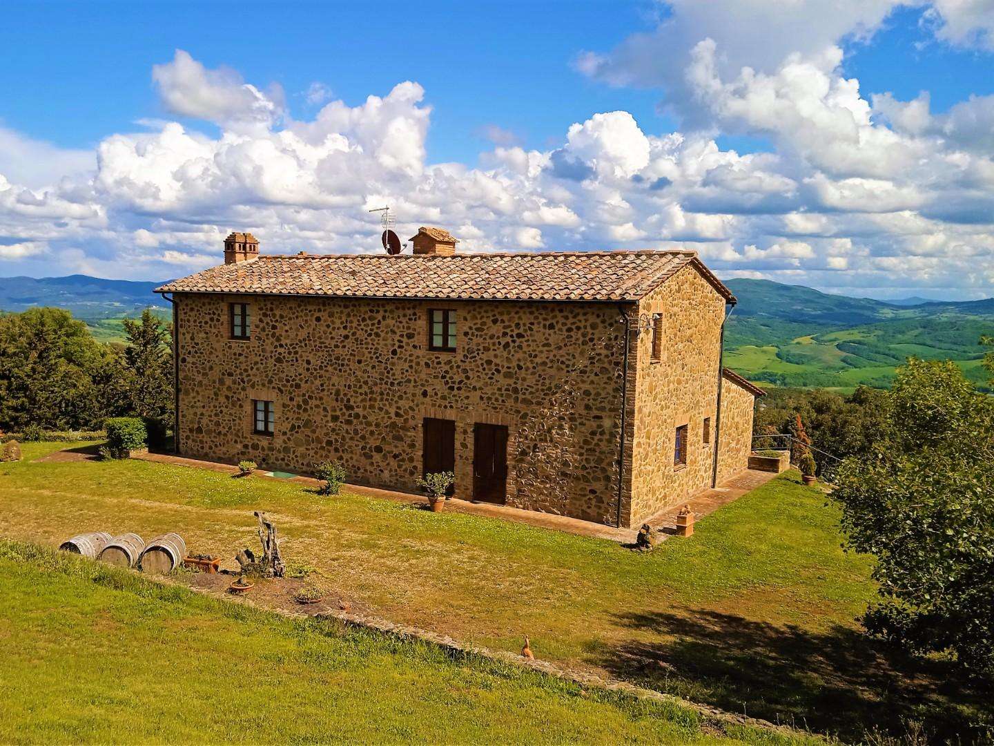 Casale in Vendita a Volterra Volterra PI,