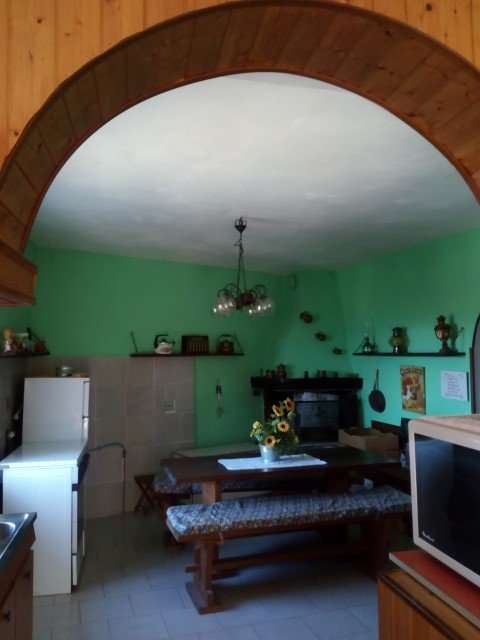 Casa Bi - Trifamiliare Villa di Panicale MS,  54016, Licciana Nardi