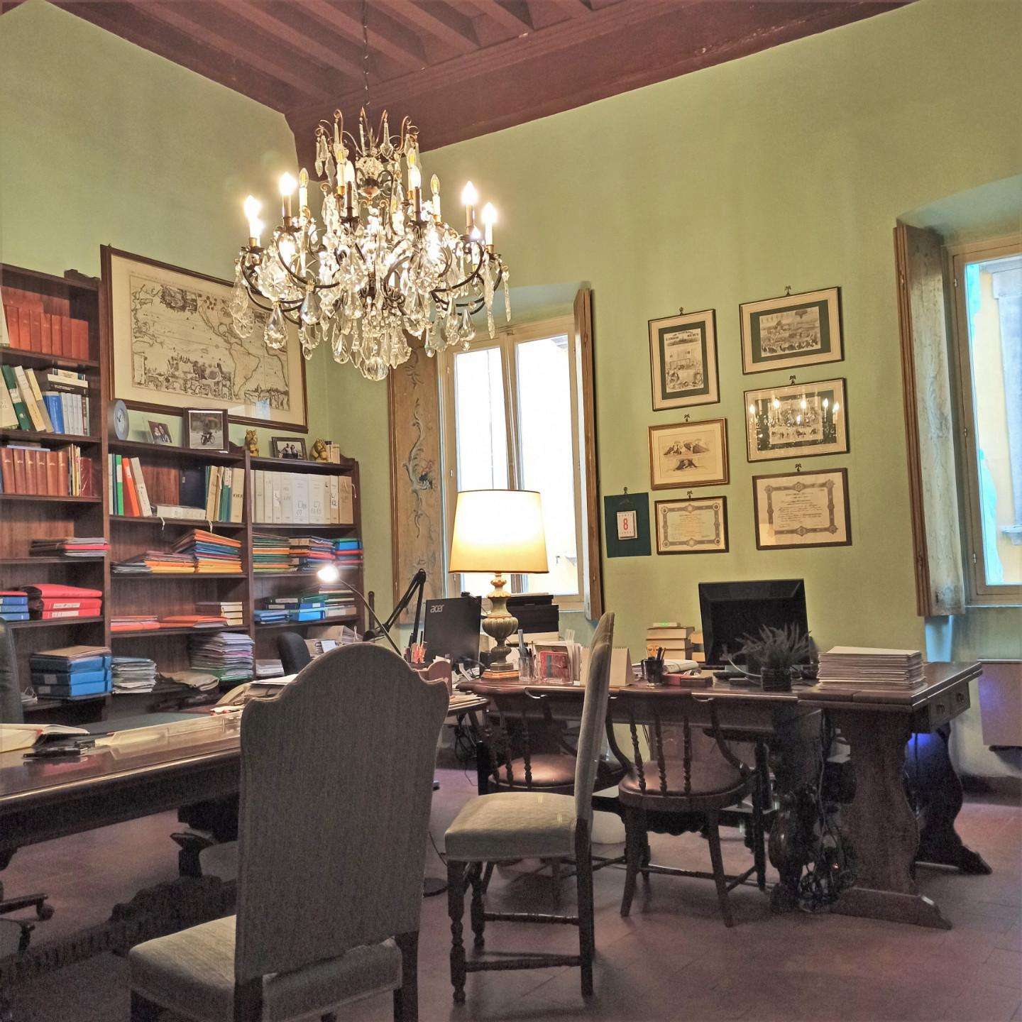 Ufficio in Vendita a Lucca Via Santa Giustina, 45