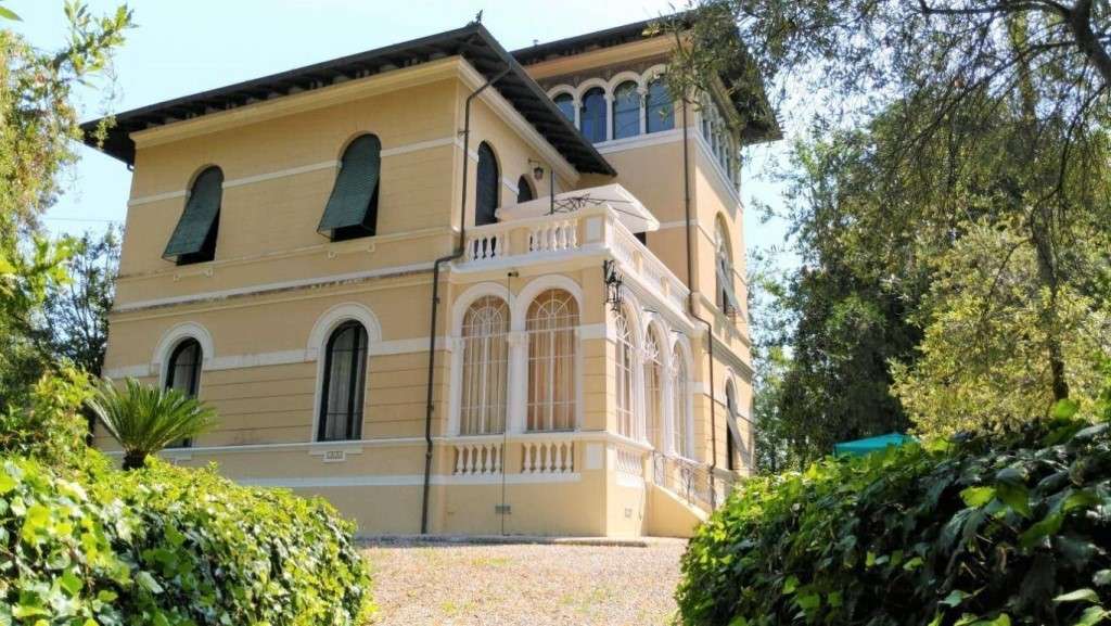 Villa Via Villa Pardini,  446, Lucca