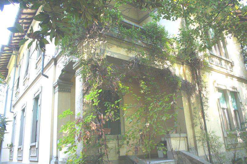 casa indipendente in vendita a Lucca in zona zona San Marco
