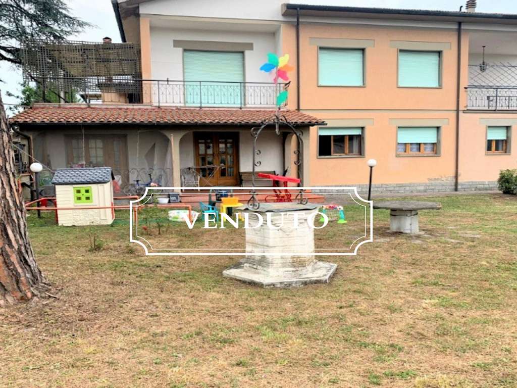 Appartamento in Vendita a Gambassi Terme Via Fonda,