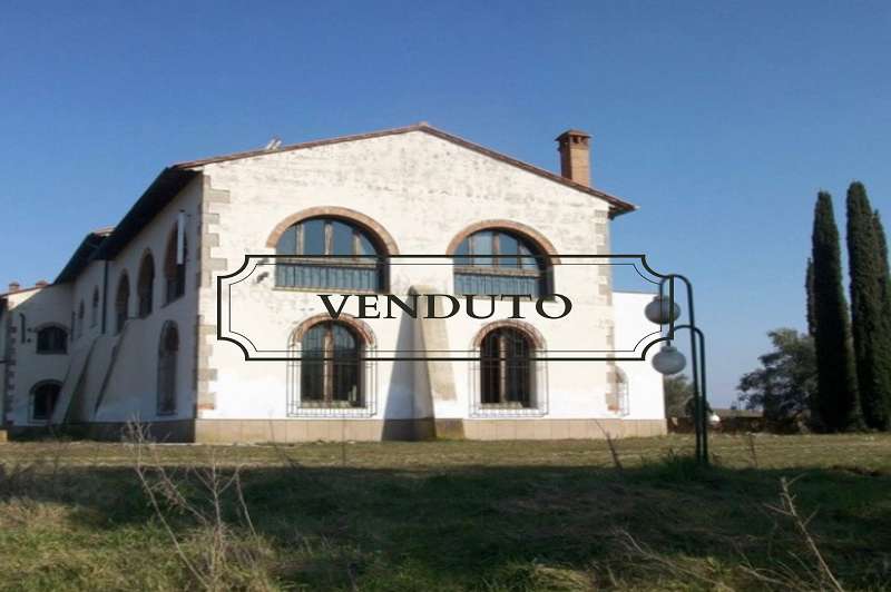 casa indipendente in vendita a Lajatico