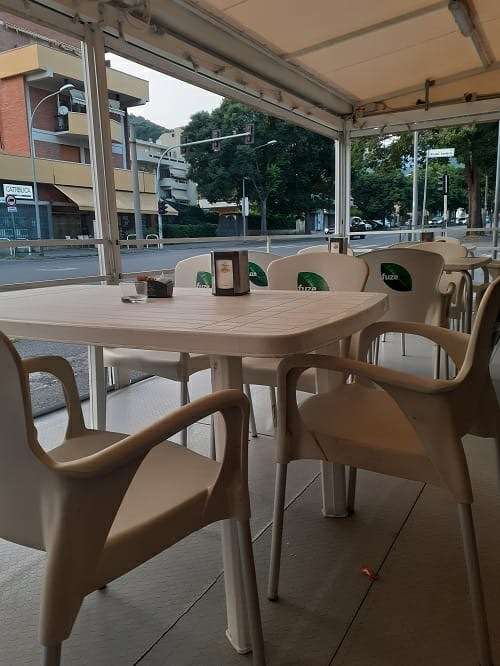 Attività  commerciale, Carrara