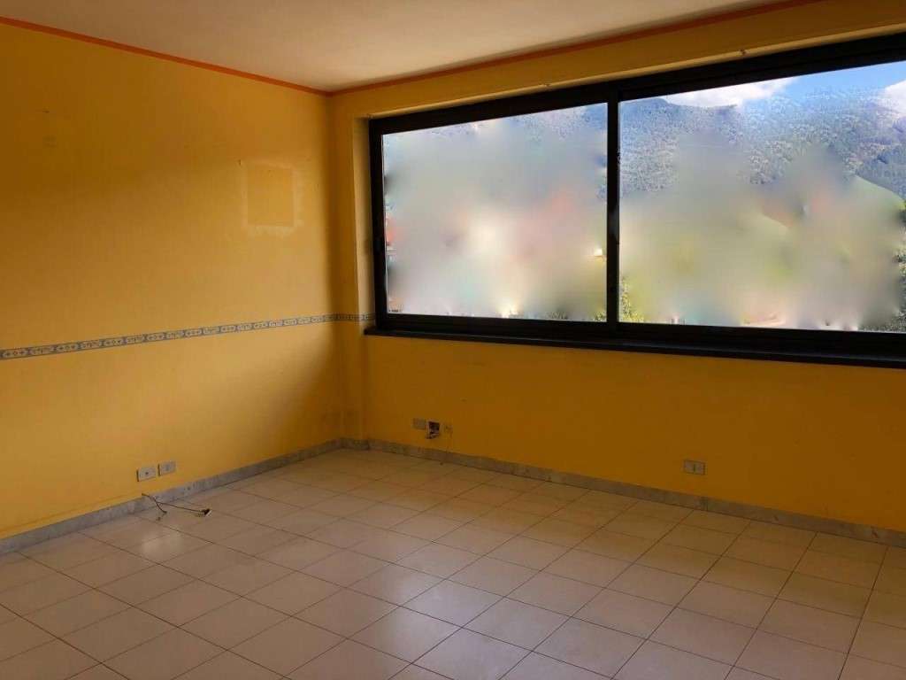 Ufficio, Massa