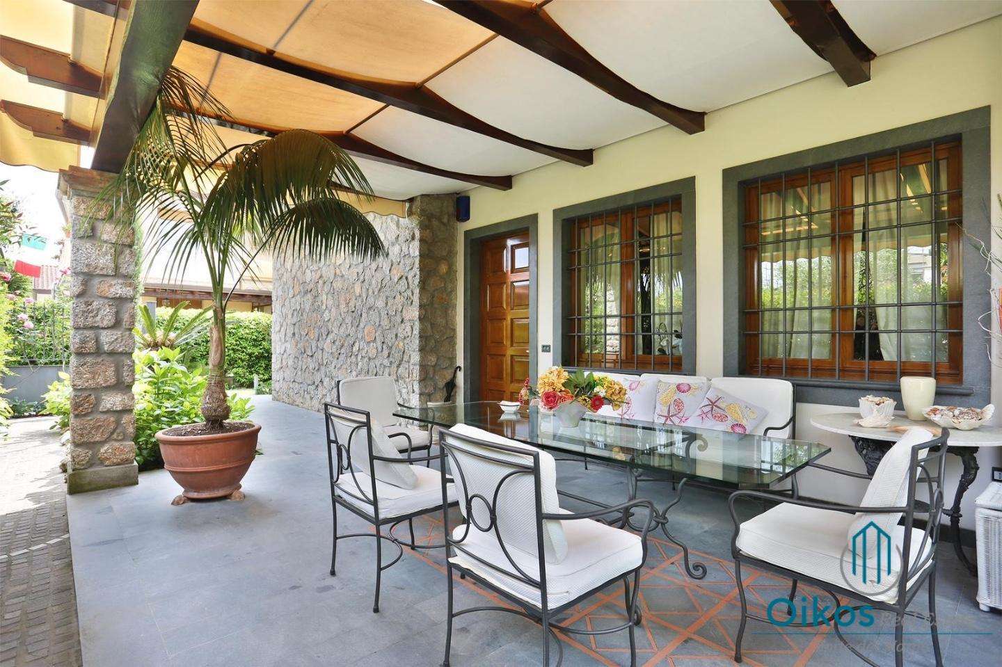 Villa Via Trento,, Forte dei Marmi
