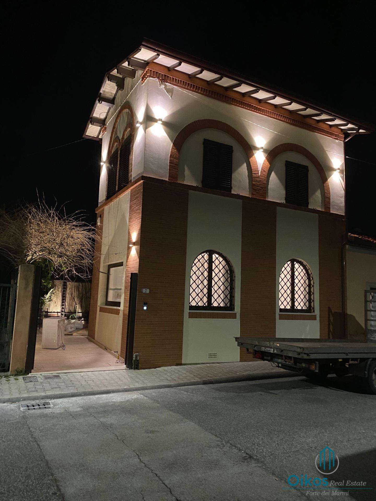Villa Via Milano,, Forte dei Marmi