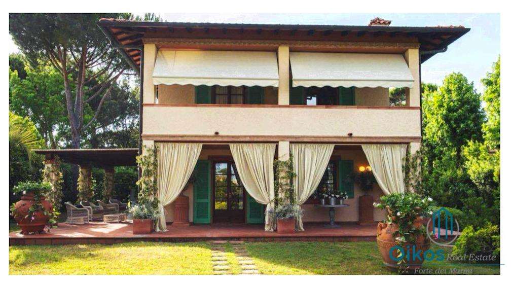 Villa Via Trento,, Forte dei Marmi